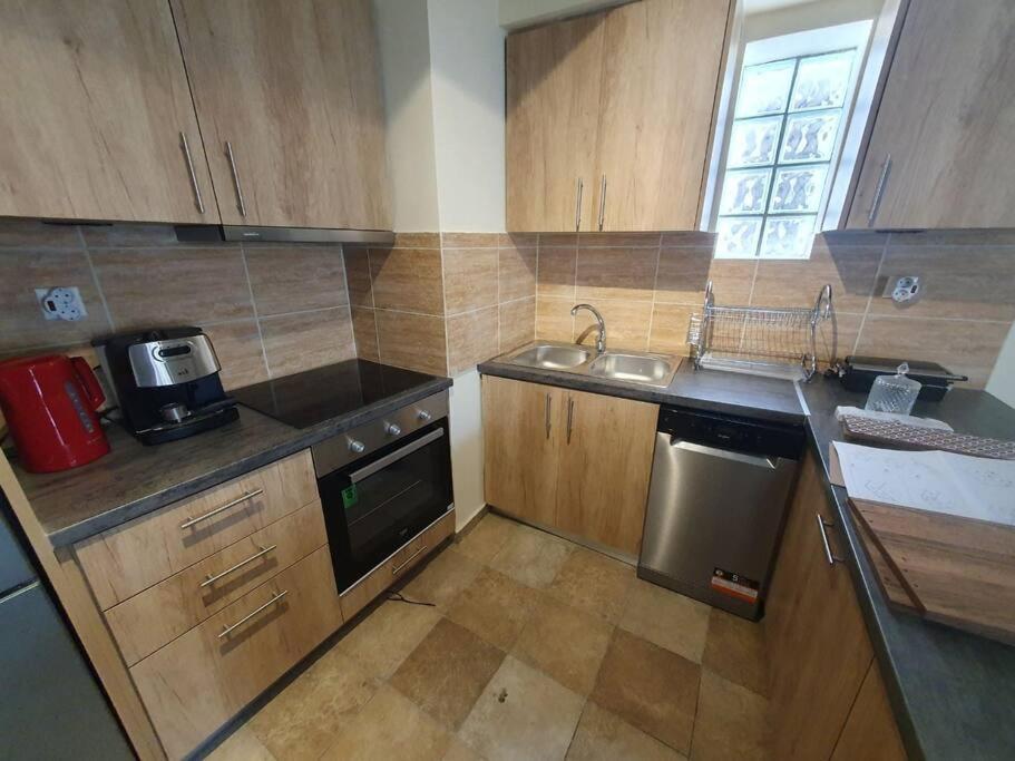 Lux & Style 75Sqm With Private Parking In Athens Apartman Kültér fotó